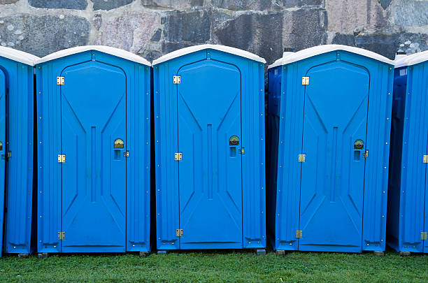 Best Standard Portable Toilet Rental in Caney, KS